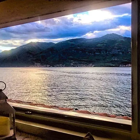 Casa Zoe Apartman Lezzeno