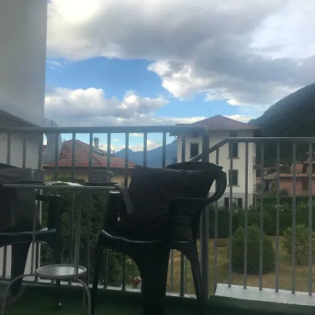 Casa Zoe Daire Lezzeno